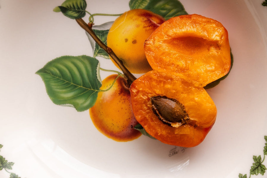 MEMORIES OF LONG SUMMERS AND FINE APRICOTS