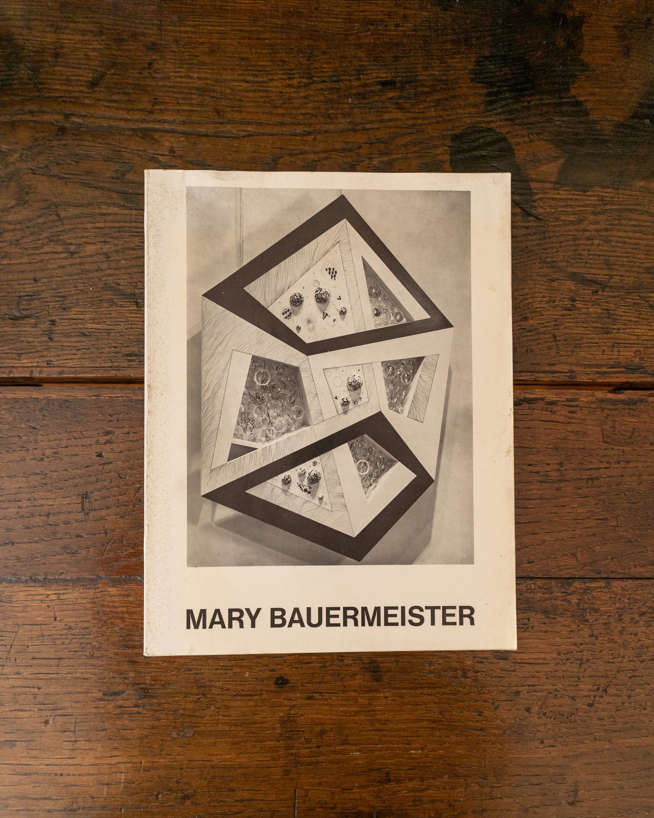 Cover of a book wooden surface with 'Mary Bauermeister' text.